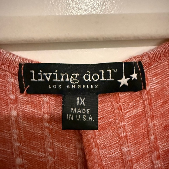 Women's Red Ribbed Top - Picture 3 of 3